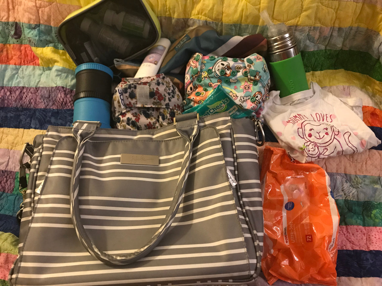 What Should Go in Your Diaper Bag for an Afternoon Out?