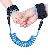 Kid Leashes: Helpful or Hurtful?