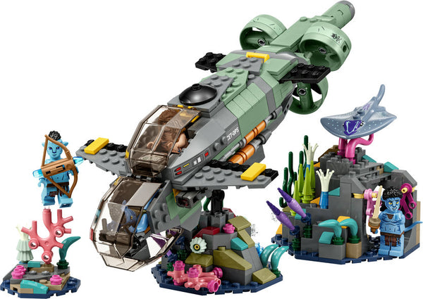 Avatar Mako Submarine built. It is green and grey with yellow accents. What’s in the box – Includes all you need to create a toy Avatar Mako submarine, 3 Pandoran ocean coral settings including a cave, and Neteyam, Ao’nung, Spider and RDA Quaritch minifigures