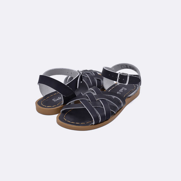 Black sandal
