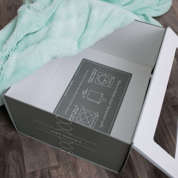 Saranoni Luxury Blanket | Premium Gift Box For Extra Large Blankets Bedding Saranoni   