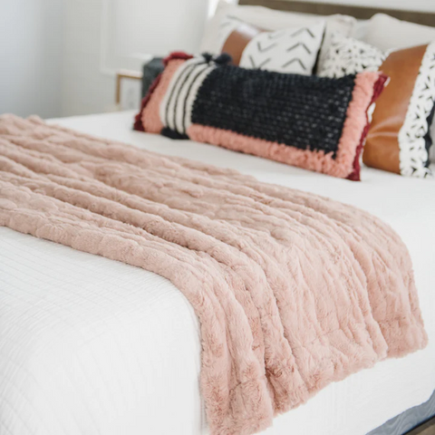Saranoni Fuax Fur Line | Patterned Rouge Blanket Bedding Saranoni   