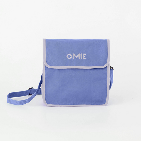 Lavender lunch tote with shoulder strap. The tote has lilac trim around the edges.